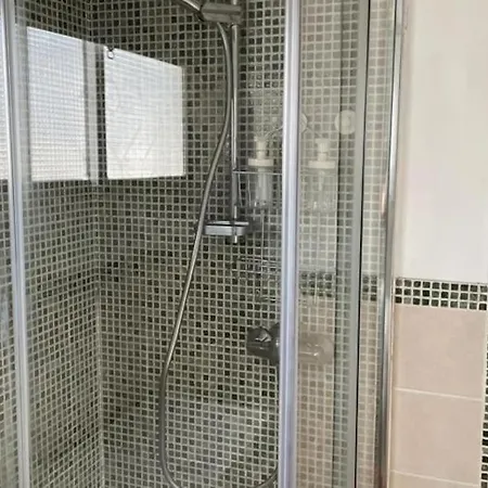 Serenity Vistas With Sea Views And Pool Apartman